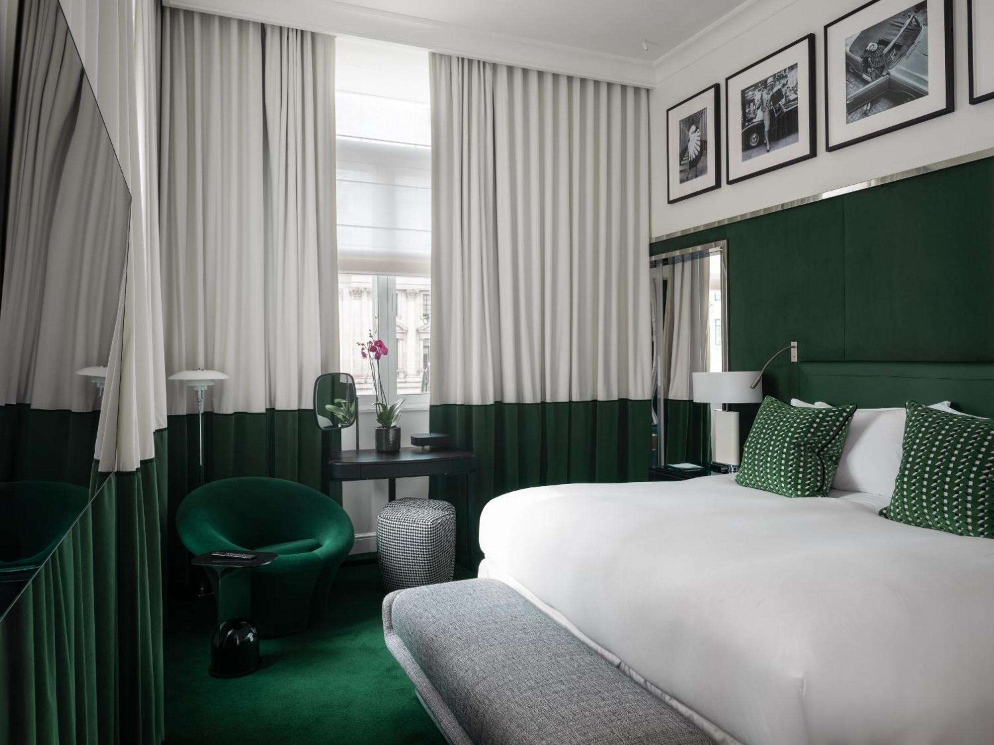Suite Prestige med king-size-seng, separat stue og utsikt over Waterloo Place eller Pall Mall